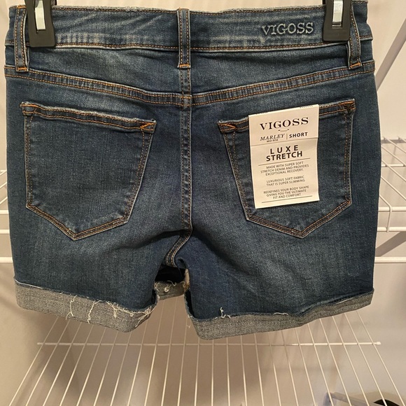 Vigoss | Shorts | Vigoss Pixie Cuffed 
